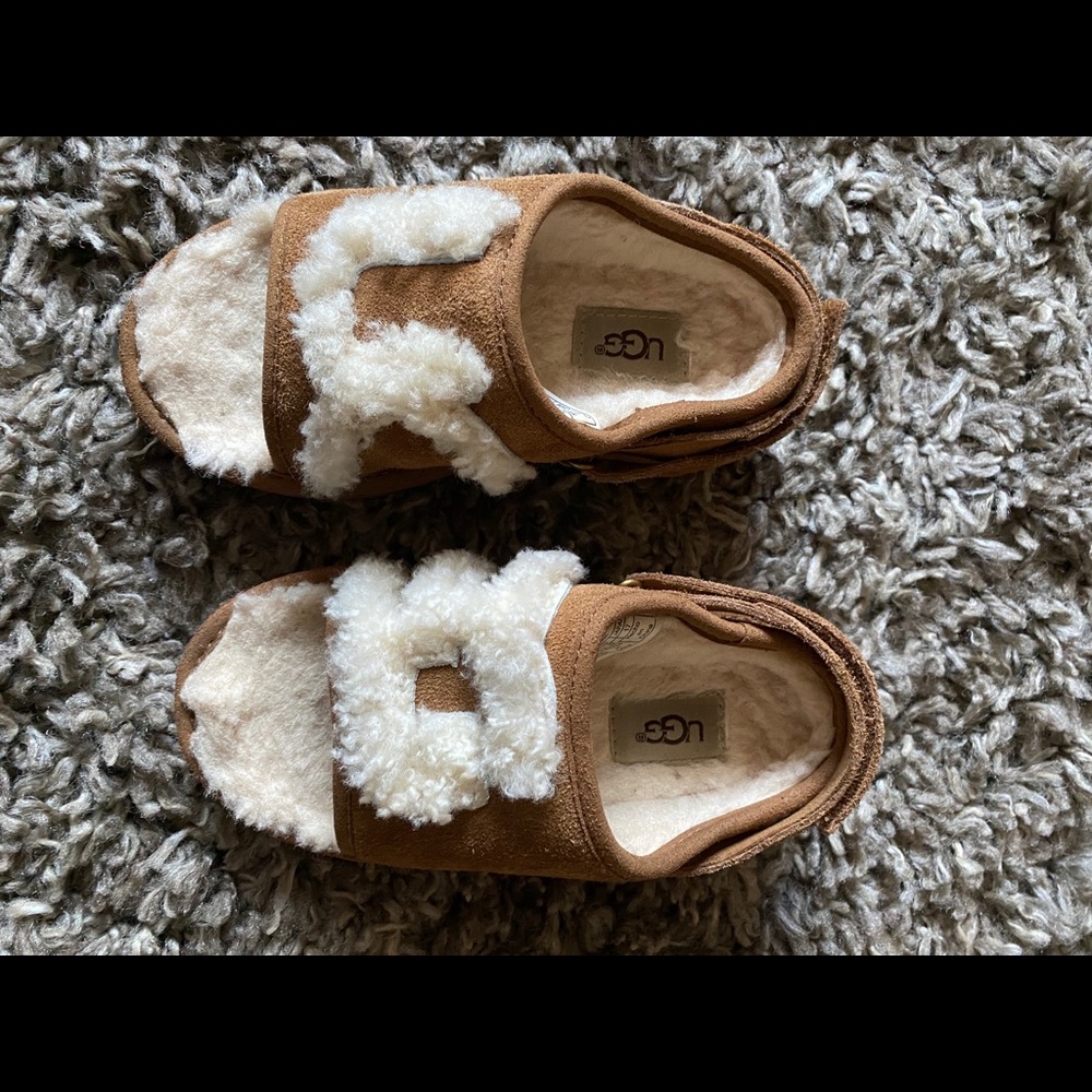 Girls Ugg slides. Size 10